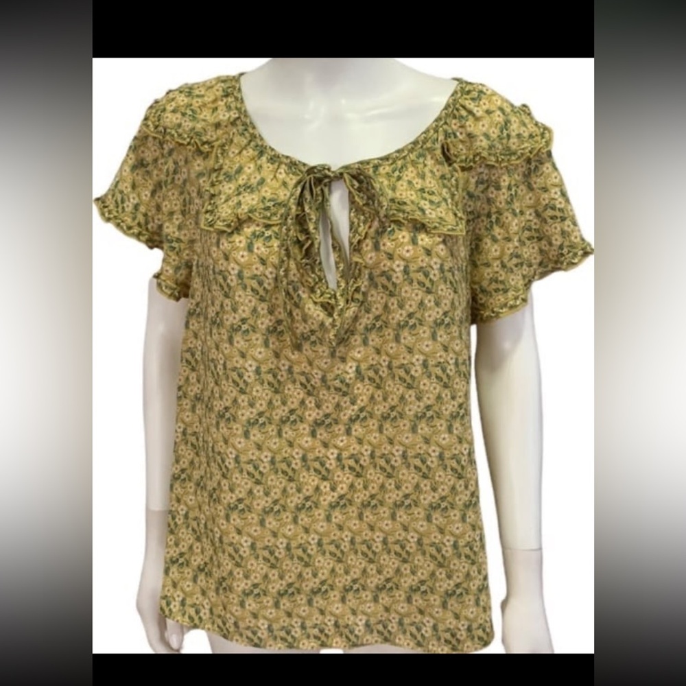 Max studio Floral Green and Yellow key hold neck Women's blouse